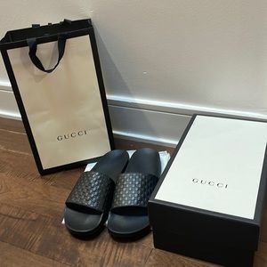 Gucci pool slides